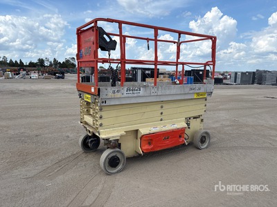 2015 JLG 2646ES Electric Scissor Lift