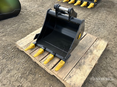 2026 Dynamic 35 24 in Q/C Digging Excavator Bucket (Unused)