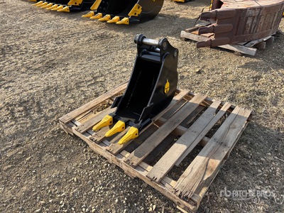 2026 Dynamic 12 in Digging Baggerlöffel (Unused)