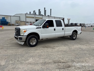 2012 Ford F-250 XL 4x4 Crew Cab Pickup