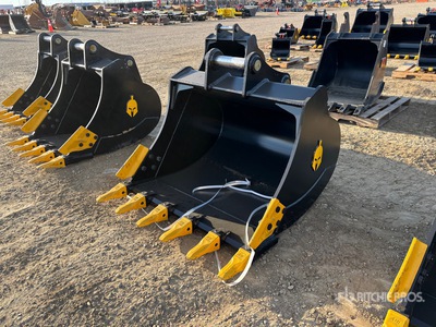2026 Dynamic 48 in Digging Excavator Bucket (Unused)