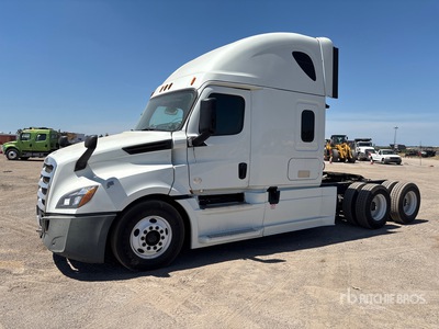 2019 Freightliner Cascadia 126 6x4 T/A Sleeper Truck Tractor