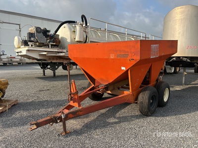 Willmar 2-Point T/A Fertilizer Spreader