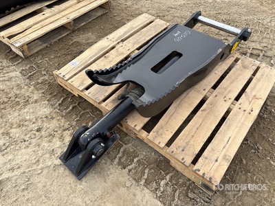 2026 Dynamic 80 46 in Hydraulic Excavator Thumb (Unused)