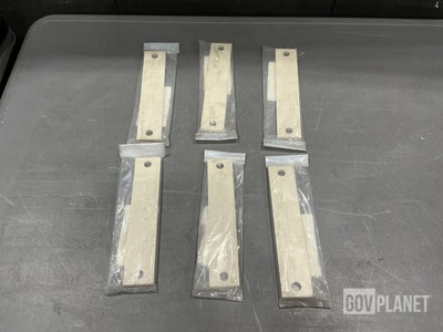 (367) Oshkosh 3822340 Plate Spacers