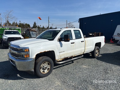 2017 Chevrolet 2500HD 4x4 Extended Cab Pickup