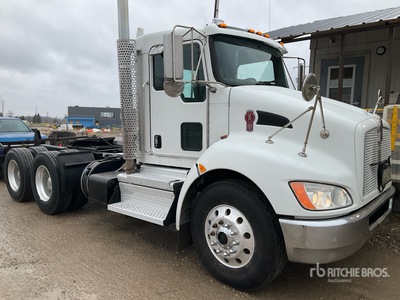 2020 Kenworth T300 Ciągnik siodłowy T/A z kabiną dzienną