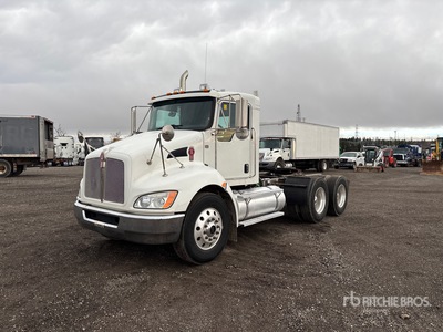 2020 Kenworth T300 6x4 Cabeza Tractora Cabina Corta