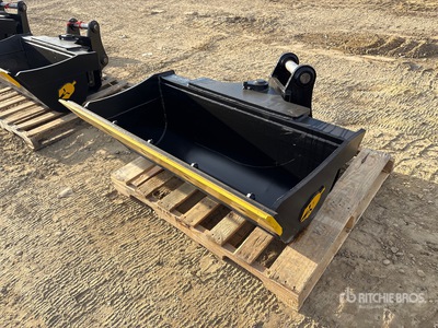2026 Dynamic 200 48 in Tilting Excavator Bucket (Unused)