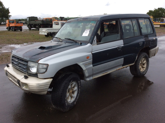 Mitsubishi Pajero LWB Mitsubishi Pajero LWB