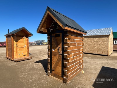 4 ft x 5 ft 4 in Skid-Mounted Outhouse  هيكل محمول
