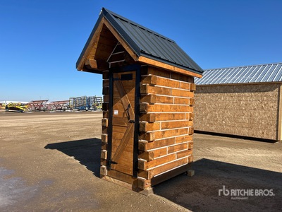 4 ft x 5 ft 4 in Skid-Mounted Outhouse