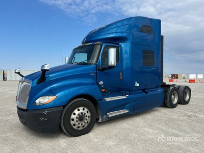 2020 International LT625 6x4 Tracteur routier couchette