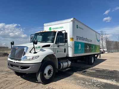 2019 International 4300 SBA 4x2 Van Truck