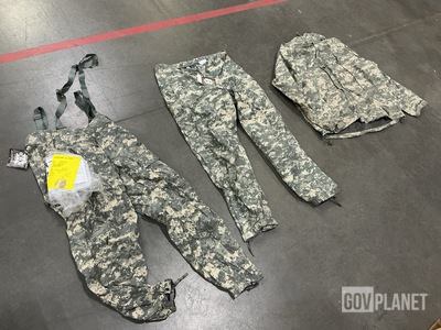 (20) Pairs of Wet Weather Trousers, (7) Wet Weather Jackets & Assorted Items