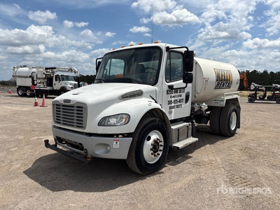 2020 Freightliner M2 106 2000 gal 4x2 Water Truck