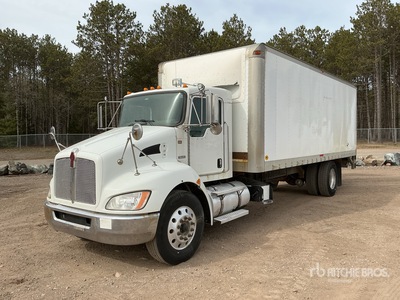 2015 Kenworth T270 4x2 Van Truck