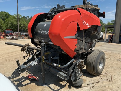 Kubota BV5200NET Enfardadora cilíndrica (Inoperable)