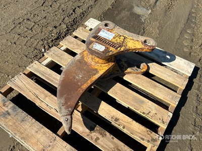 Brandt  19 in Excavator Ripper - Fits 310SK / 410K