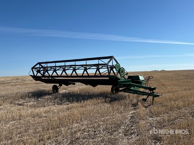 1990 John Deere 590 25 ft Pull Type Swather Windrower