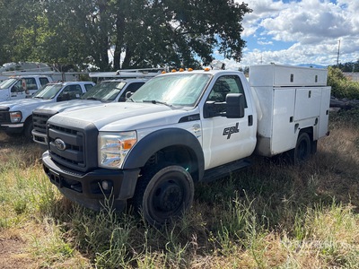 2012 Ford F-550 XL 4x2 Utility Truck