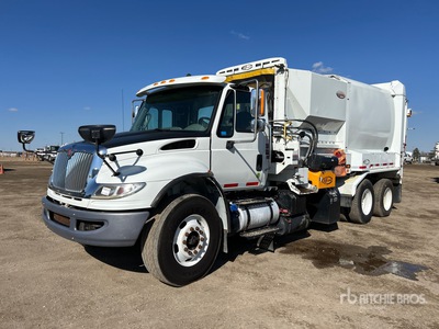 2016 International 7400 6x4 Side Loader شاحنة جمع النفايات