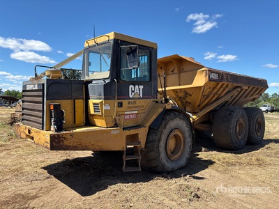 1999 Cat D400E Articulated Dump Truck