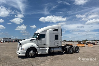 2021 Kenworth T680 6x4 T/A Sleeper Truck Tractor