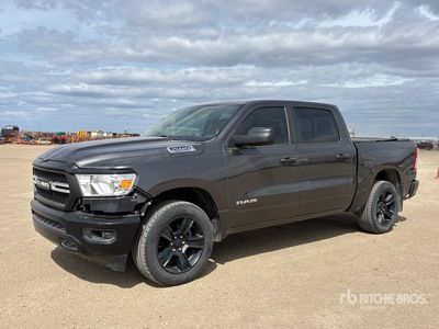2019 Ram 1500 4x4 Crew Cab بيك اب