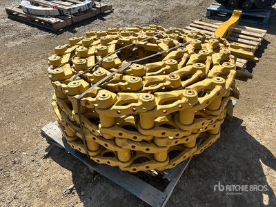 Set of Crawler Tractor Rails (Unused) - Fits Komatsu D65