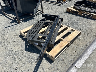 2026 GIYI GY-DHC 59 in Skid Steer Forks (Unused)