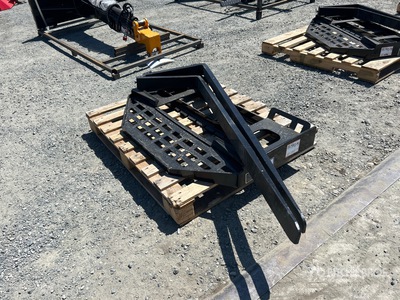 2026 GIYI GY-DHC 59 in Skid Steer Forks (Unused)
