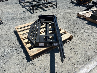2026 GIYI GY-DHC 59 in Skid Steer Forks (Unused)