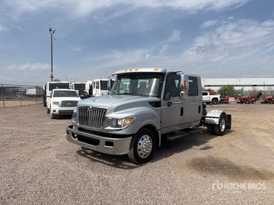 2012 International TerraStar 4x2 Versatile Hauler Truck