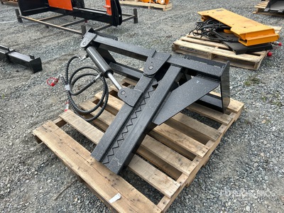 2026 GIYI GY-TP45 9 in Skid Steer Post Puller (Unused)