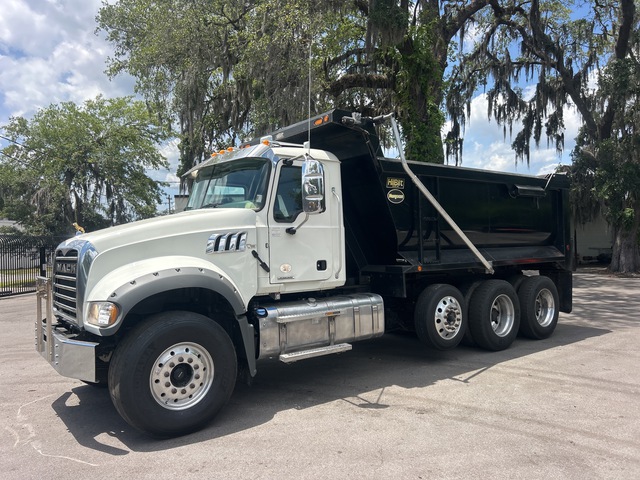 2022 Mack Granite GR84F 8x4 Tri/A Dump Truck