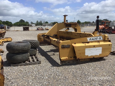 Rome RALSE- 16 4 Tire Hydraulic Finishing Ejector Pull Scraper