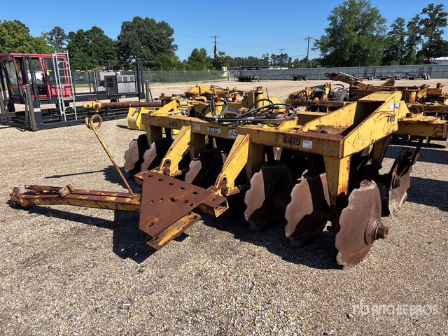 2010 Rome TRCH16 12 ft 6 in Offset Vertical Disc