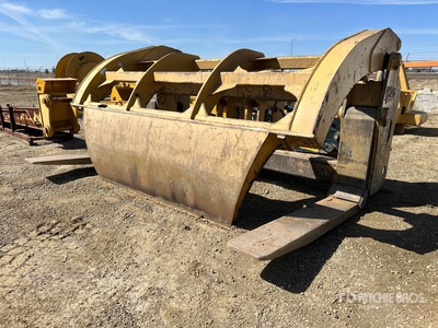 WBM 144 in Wheel Loader Grapple