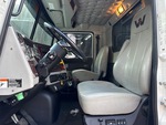 Cab with Seats/armrests