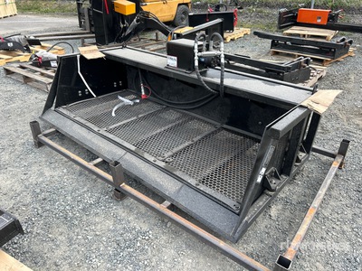2026 GIYI GY-VB79 79 in Vibrating Skid Steer Screening Bucket (Unused)