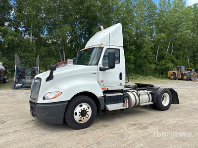 2021 International LT625 4x2 4x2 S/A Day Cab Truck Tractor