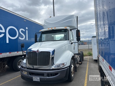 2015 International 8600 6x4 6x4 تراكتور شاحنة نهارية (ثنائية المحور) (Inoperable)