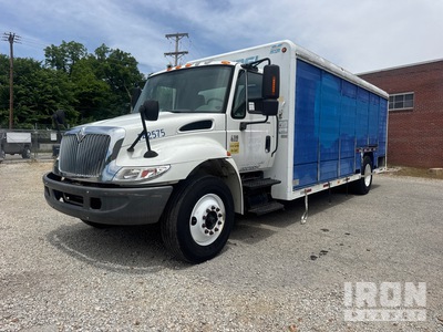 2006 International 4300 4x2 12 Bay Beverage Truck
