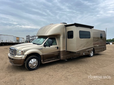 2005 Dynamax Isata 5 30FW Motor Home