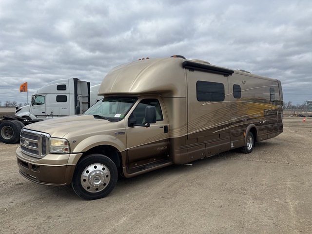 2006 Dynamax Isata 5 30FW Motor Home