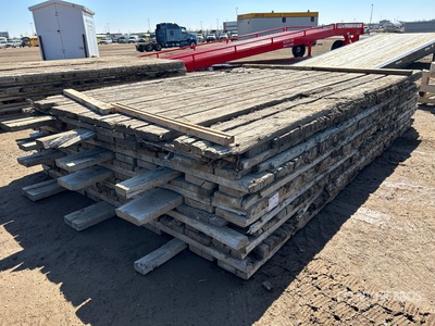 Quantity of (5) 8 Ft x 12 Ft Oak Access سطح