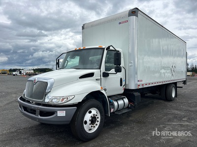 2020 International MV607 4x2 Van Truck