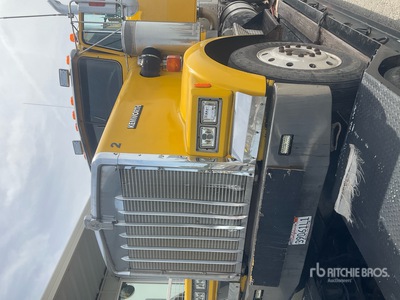 1984 Kenworth W900B Ciągnik siodłowy T/A z kabiną dzienną