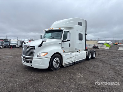 2021 International LT625 6x4 T/A Sleeper Truck Tractor